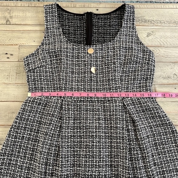 SHEIN Dress - Picture 4 of 6